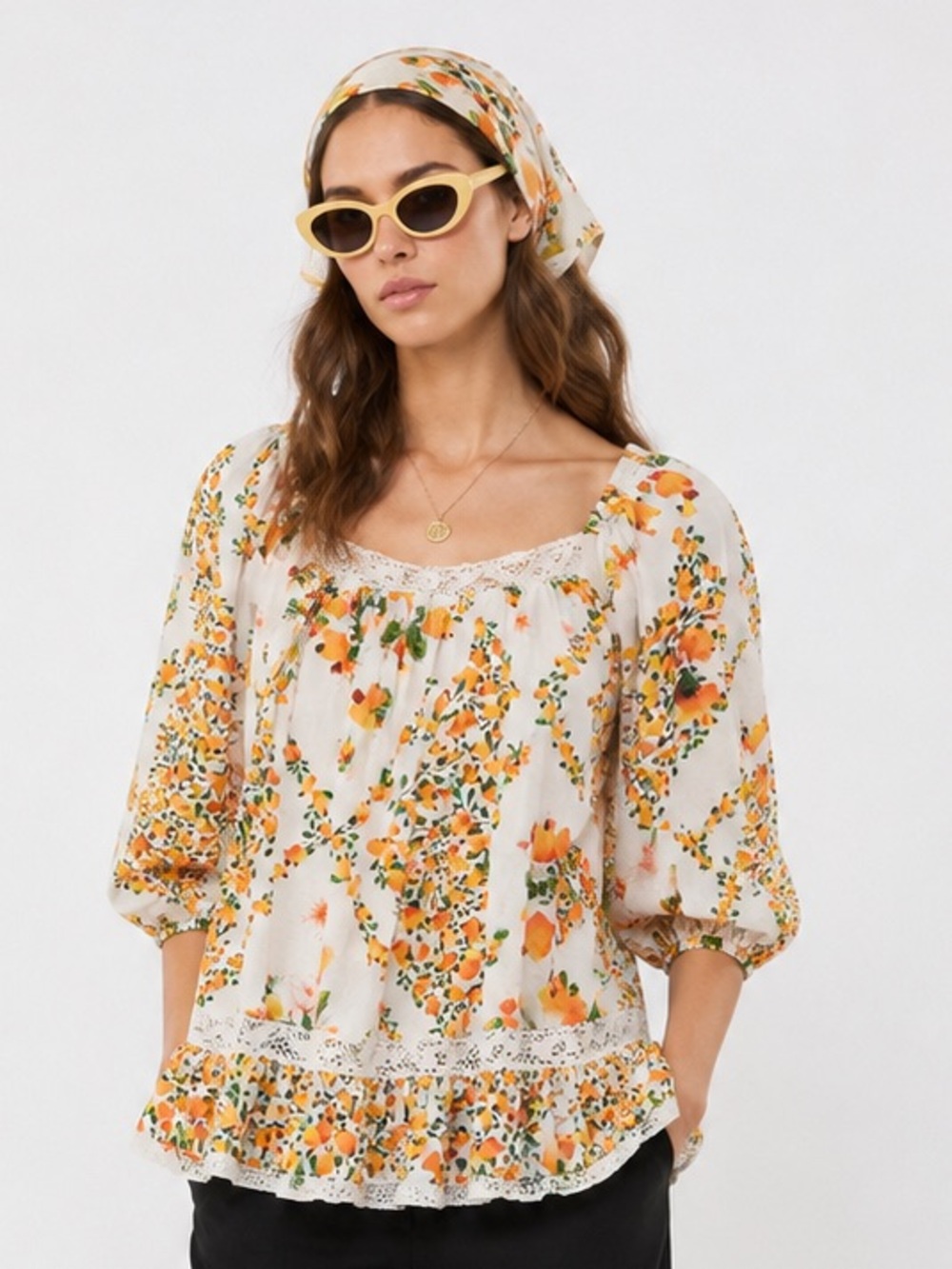 💐 Nicole Miller Linen Rayon Blend Top